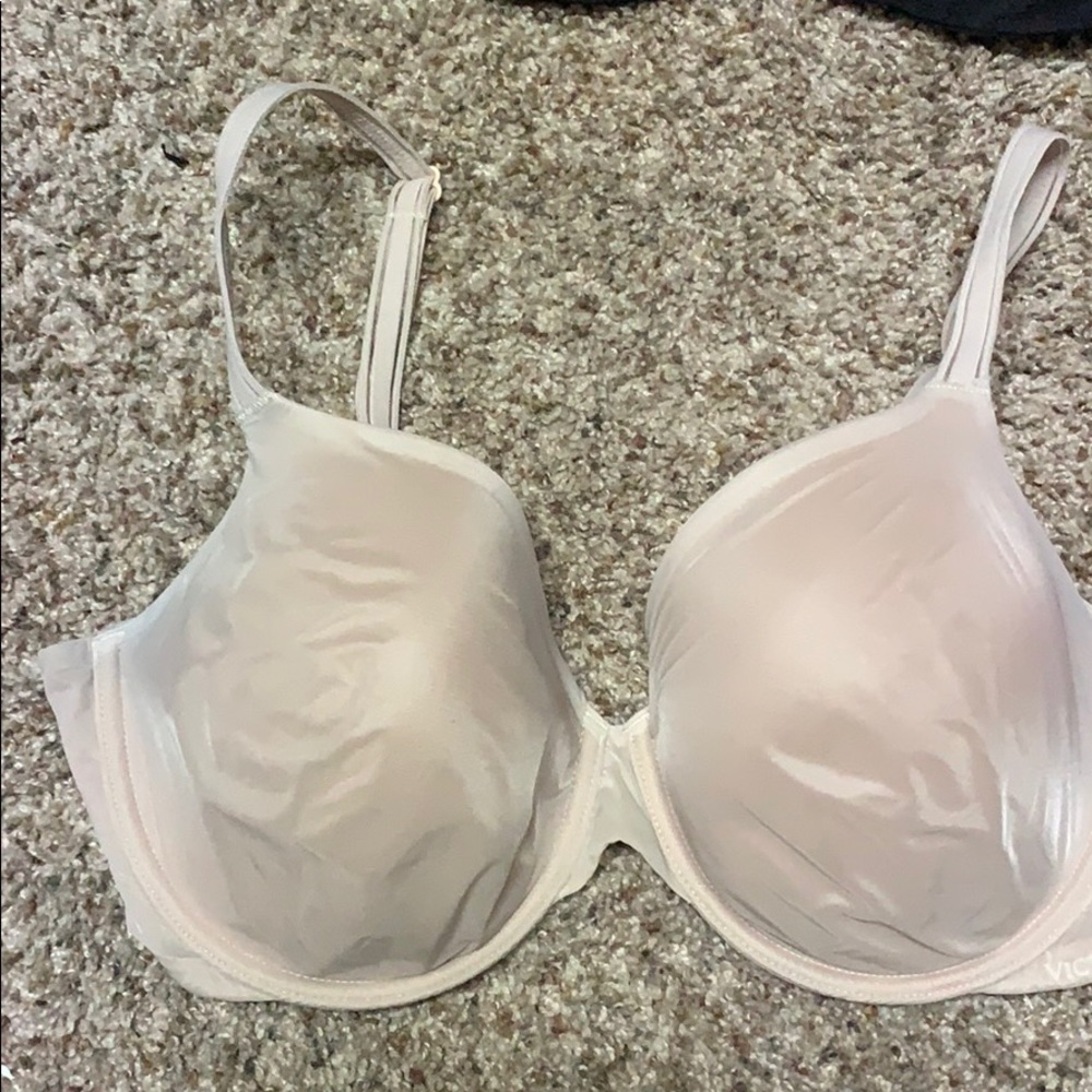 VS lined perfect coverage